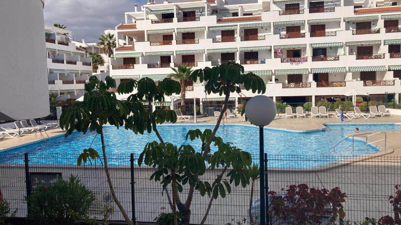 Victoria Court 2, Los Cristianos Guincho  エクステリア 写真